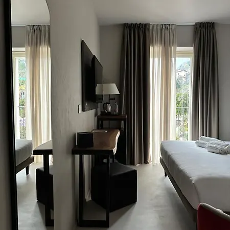 Clementina Boutique Hotel 4*