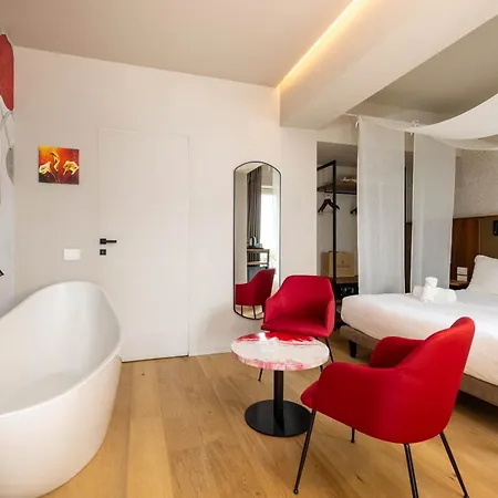 Hotell Clementina Boutique 4*