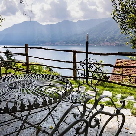 Hotel Clementina Boutique Colonno