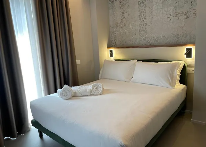 Clementina Boutique Colonno