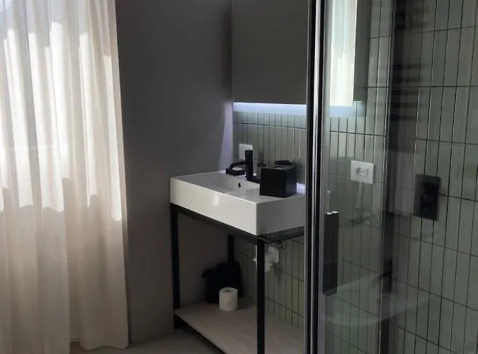 Clementina Boutique Colonno