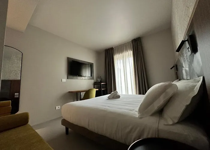 Clementina Boutique Hotell 4*