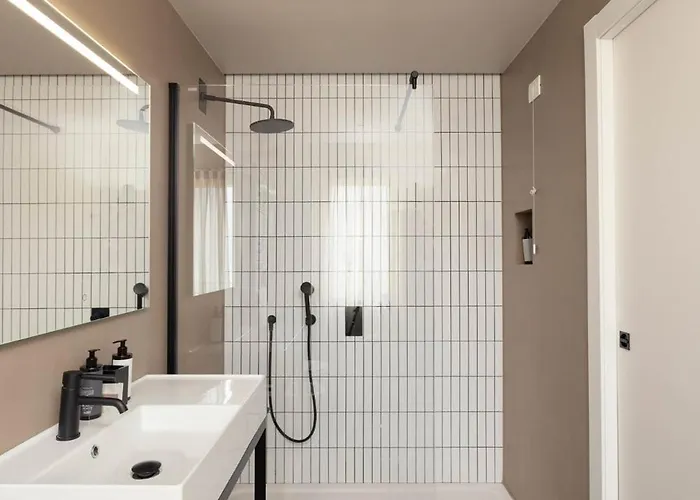 Clementina Boutique Colonno