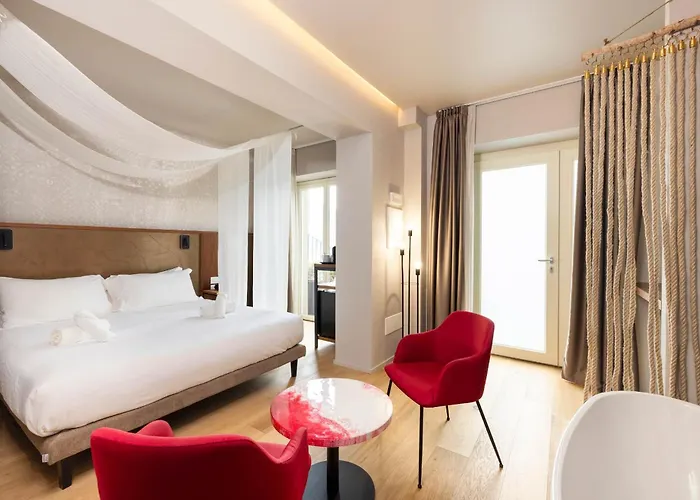 Hotel Clementina Boutique 4*