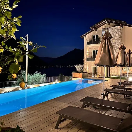 Clementina Boutique 4* Colonno